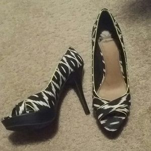 Fergalicious Black & White Pumps