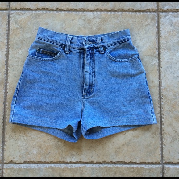 High wasted shorts