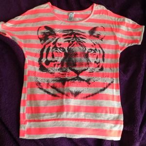 Neon pink and grey top with black tiger. Rue 21