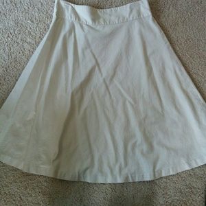 GAP size 4 khaki skirt
