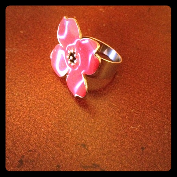 Coral flower ring