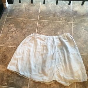 ✖️SOLD✖️Brandy Melville skirt