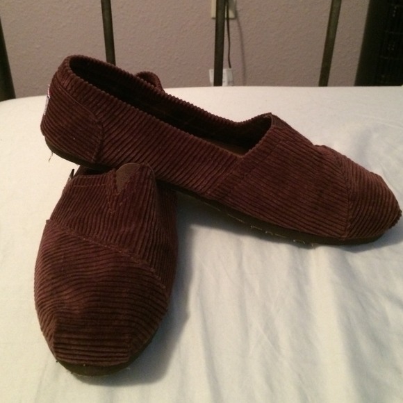 Maroon Bob by Skechers