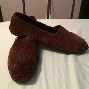 Maroon Bob by Skechers