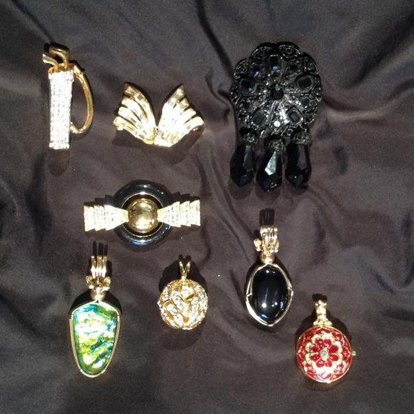 Vintage brooches and pins