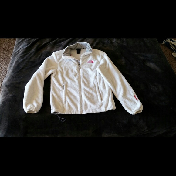 ~White breast cancer Northface