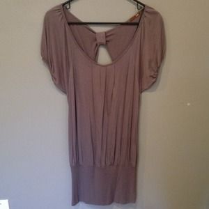 Bow back dress or long shirt