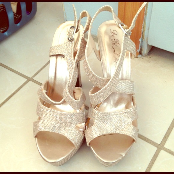 De Blossom Collection Formal Shoes