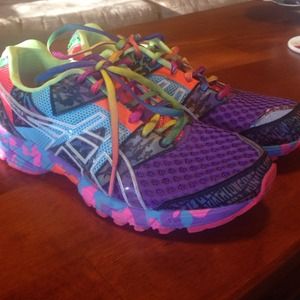 Asics gel running shoes