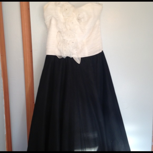 Black & White Formal Dress w silver accent
