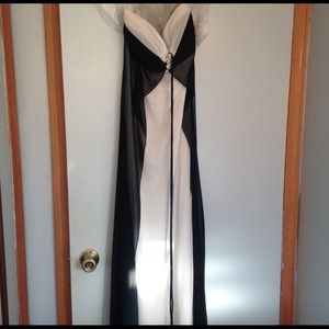 Black & White formal occasion dress w/ silver