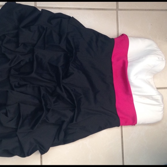 DEB white & black formal dress SHORT