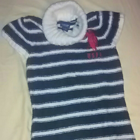 Long turtle neck sweater dress. - Picture 4 of 4