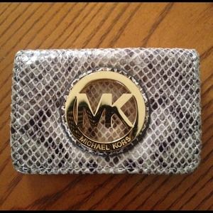 Michael Kors REDUCED coin purse/card holder