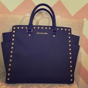 Michael Kors Selma Stud