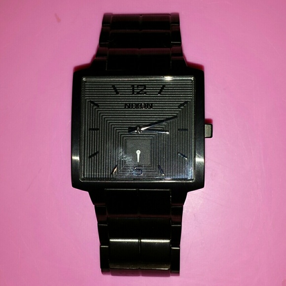 Nixon Watch