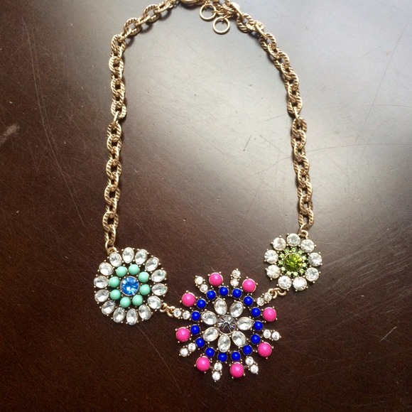 Multicolor burst necklace