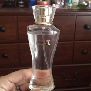 Vs heavenly perfume