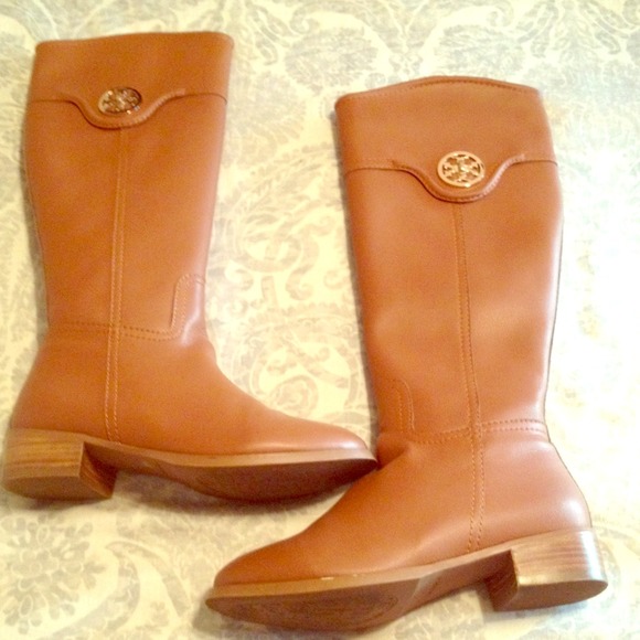 Tory Burch Boots