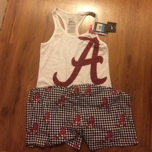 SOLD🚫Alabama Nike racer back tank top with shorts