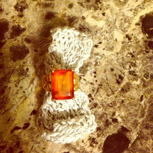 Lee Sands Filagree Amber Ring