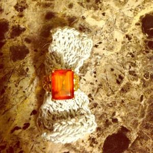 Lee Sands Filagree Amber Ring