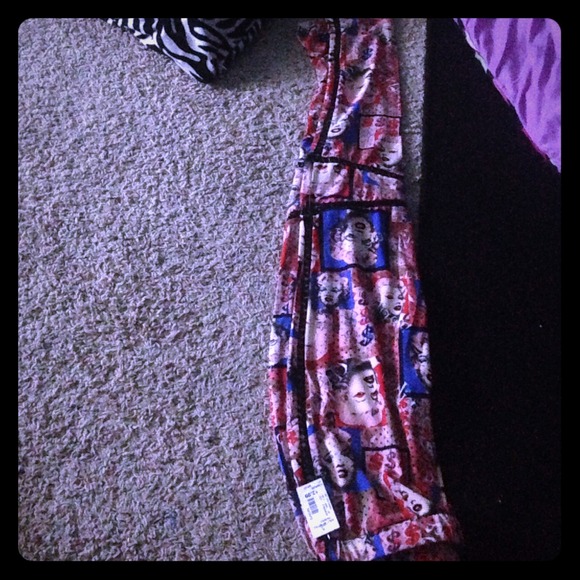 Marlyn Monroe Slit leggings