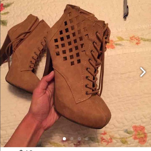Women high heels