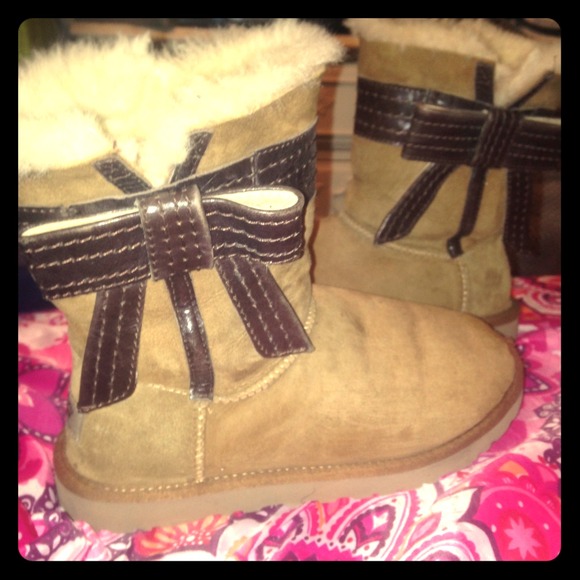 UGG Josette Boot