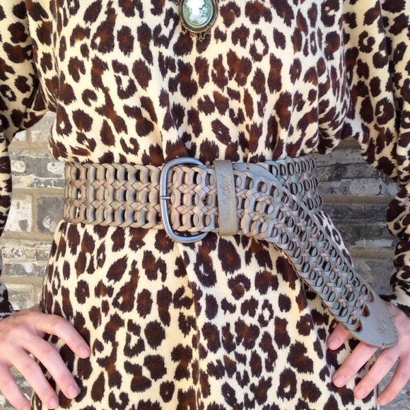 Abercrombie and Fitch Metallic Belt!