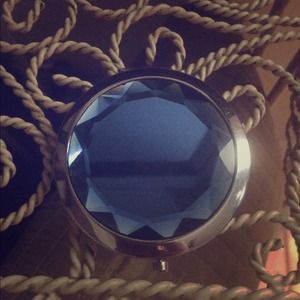 Blue jewel mirror