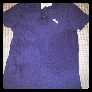 Abercrombie and Fitch tee small in men's