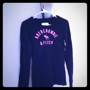 A&F Long sleeve shirt M