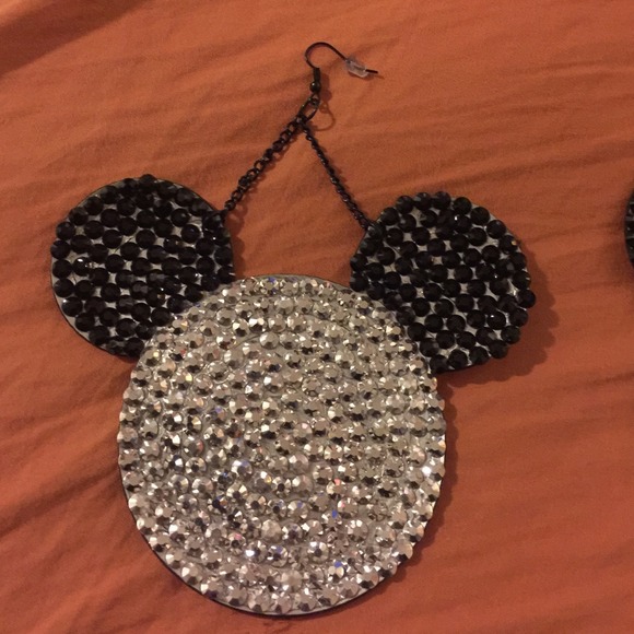 Mickey Mouse earrings - Picture 2 of 4