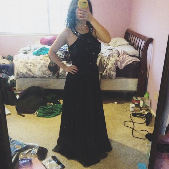 Long, black halter neckline prom dress (FAR RIGHT) - Picture 3 of 3