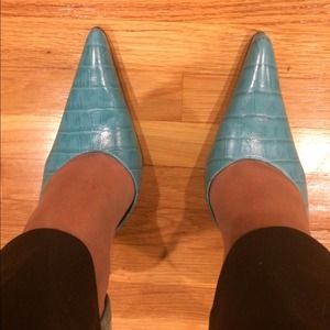 Aldo turquoise pumps - size 35