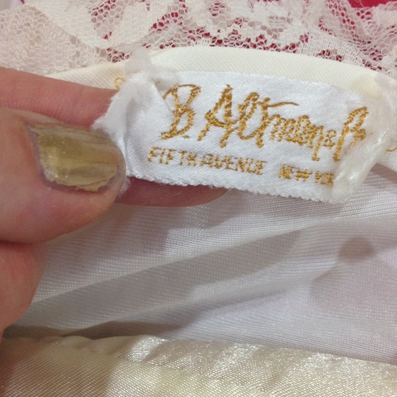 Bed jacket - Picture 4 of 4