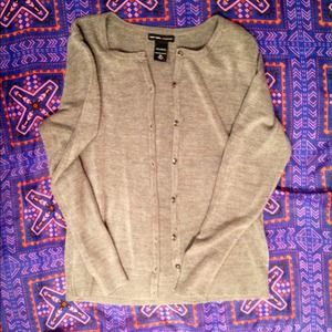 Grey cardigan