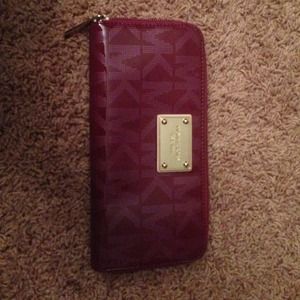 Michael Kors wallet