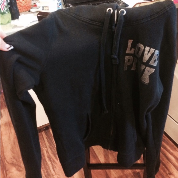 *SOLD* Victoria secret zip hoodie I heart Chi - Picture 3 of 4