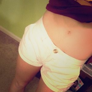 White Aeropostale shorts