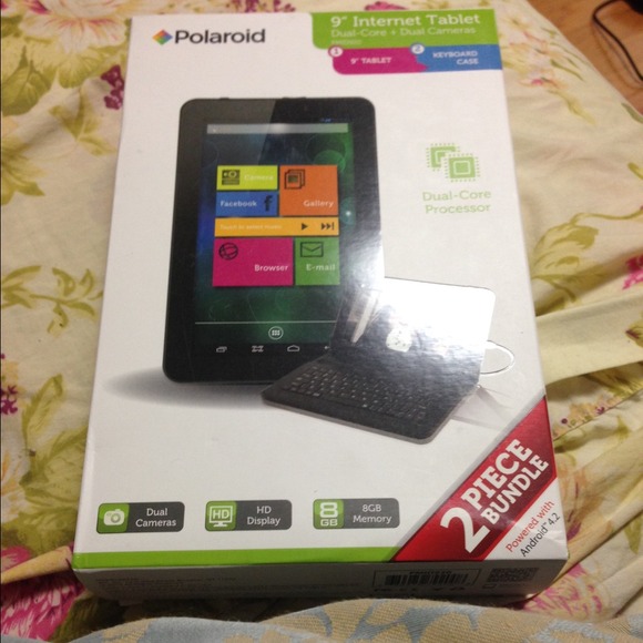 Polaroid tablet - Picture 1 of 2