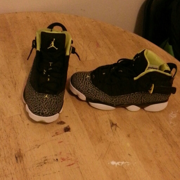 Jordan Snake Skin Six Rings