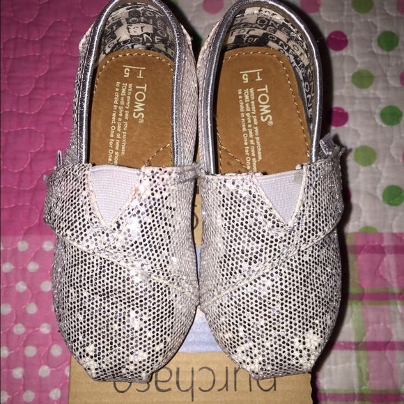 Toms girls shoes (Tiny)