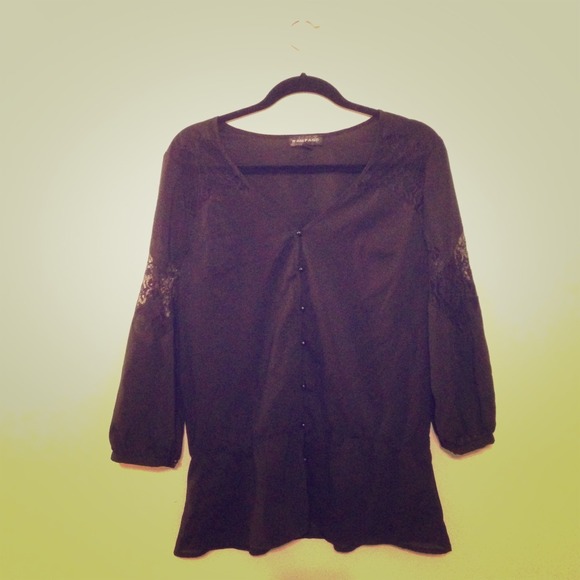 Black button up with sexy lace cut outs - Picture 1 of 3