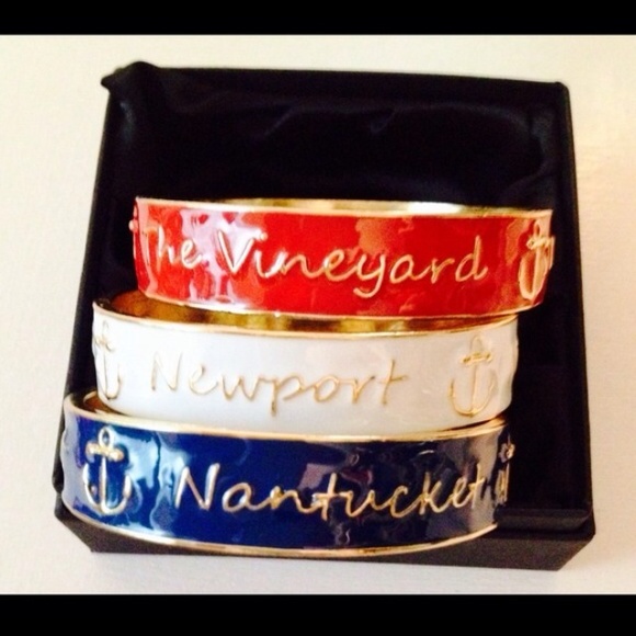 NWT Fornash "New England" Bracelet (Red)