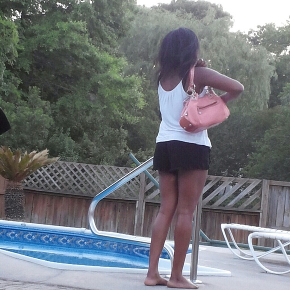 New peach beaded handbag ??ask about disc shipping - Picture 2 of 4