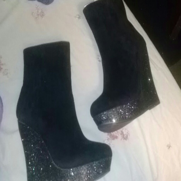 Black sparkle wedge booties