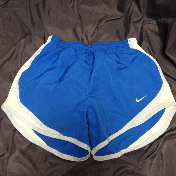 Running shorts