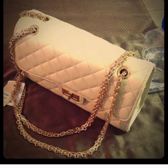 Shoulder bag